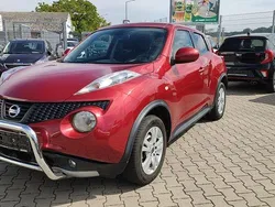 Rot Gebraucht 2010 Nissan Juke Tekna SUV | 5.790 € (Fairer Preis)