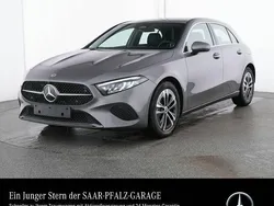 Lack mountaingrau Gebraucht 2024 Mercedes A180 Progressive Limousine | 28.950 € (Fairer Preis)