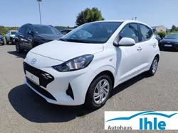 Atlas white / sol Neu 2025 Hyundai i10 Select Kleinwagen | 18.420 € (Fairer Preis)