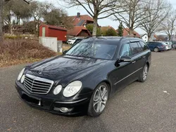 Schwarz Gebraucht 2008 Mercedes E220 Avantgarde Kombi | 7.000 €