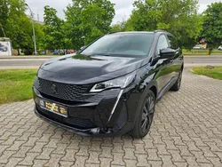 Schwarz perla nera metallic Gebraucht 2024 Peugeot 5008 GT Van / Kleinbus | 28.500 € (Superpreis)