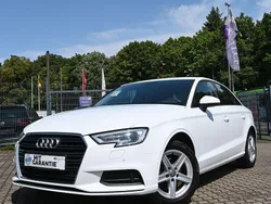 Weiß Gebraucht 2018 Audi A3 Basis Limousine | 13.897 € (Fairer Preis)