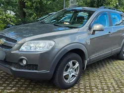 Grau Gebraucht 2009 Chevrolet Captiva LS SUV | 3.500 € (Guter Preis)