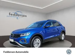 Ravennablau metallic (metallic) Gebraucht 2024 VW T-Roc Life SUV | 27.470 € (Fairer Preis)