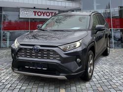 Grey (metallic) Gebraucht 2020 Toyota RAV4 Hybrid Team SUV | 28.990 € (Guter Preis)