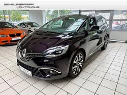 Schwarz Gebraucht 2018 Renault Grand Scénic IV Initiale Paris Van / Kleinbus | 19.980 € (Fairer Preis)