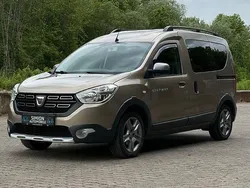 Beige Gebraucht 2019 Dacia Dokker Stepway Van | 12.990 € (Fairer Preis)