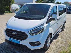 Weiß Gebraucht 2019 Ford Transit Custom Van / Kleinbus | 31.000 € (Teuer)