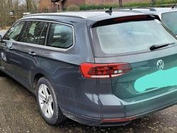 Gebraucht 2019 VW Passat Highline Kombi | 17.599 € (Guter Preis)
