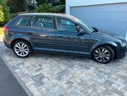 Grau Gebraucht 2011 Audi A3 Sportback S-Line Limousine | 4.100 € (Superpreis)