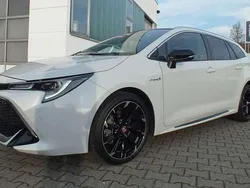 Weiß Gebraucht 2021 Toyota Corolla Sport Kombi | 24.950 € (Etwas zu teuer)