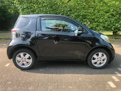 Schwarz Gebraucht 2009 Toyota iQ Kleinwagen | 4.000 € (Fairer Preis)