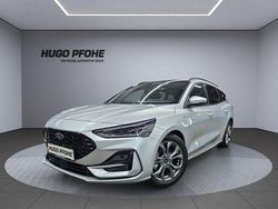 Silber Gebraucht 2024 Ford Focus ST-Line Kombi | 29.900 € (Teuer)