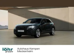 Mythosschwarz metallic Neu 2024 Audi Q2 S-Line SUV | 41.550 € (Etwas zu teuer)