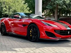 Rot Gebraucht 2019 Ferrari Portofino Cabrio | 209.900 € (Teuer)