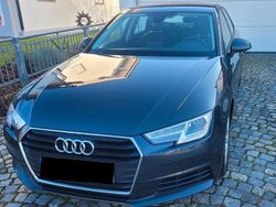 Grau Gebraucht 2017 Audi A4 Performance Limousine | 11.900 € (Fairer Preis)