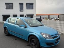 Blau Gebraucht 2004 Opel Astra Limousine | 2.299 € (Fairer Preis)