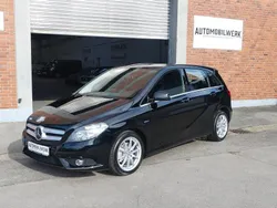 Schwarz Gebraucht 2012 Mercedes B180 Sport Van / Kleinbus | 11.499 € (Fairer Preis)