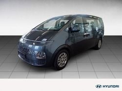 Grau Gebraucht 2024 Hyundai Staria Van | 42.985 € (Guter Preis)