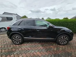Schwarz Gebraucht 2024 VW T-Roc Style SUV | 29.500 € (Guter Preis)