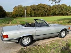 Silber Gebraucht 1971 Mercedes SL350 Cabrio | 31.200 €