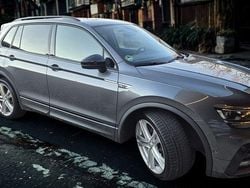 Grau Gebraucht 2020 VW Tiguan Style SUV | 29.190 € (Superpreis)