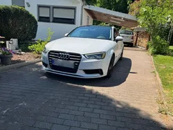 Weiß Gebraucht 2015 Audi A3 Ambiente Limousine | 12.999 € (Guter Preis)