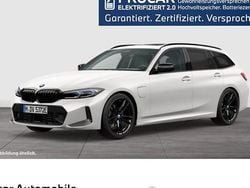 Mineralweiss Gebraucht 2024 BMW 330e Performance Kombi | 43.990 € (Guter Preis)