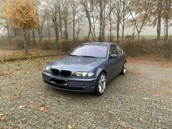 Andere farben Gebraucht 2002 BMW 320 Limousine | 4.100 € (Fairer Preis)