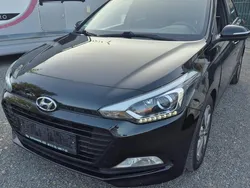 Schwarz Gebraucht 2018 Hyundai i20 Kleinwagen | 8.999 € (Guter Preis)