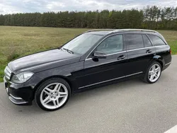Schwarz Gebraucht 2012 Mercedes C350 Avantgarde Kombi | 9.999 € (Guter Preis)