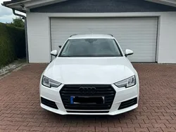 Weiß Gebraucht 2016 Audi A4 Design Kombi | 11.999 € (Fairer Preis)