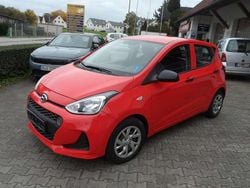 Tomato red / sol Gebraucht 2019 Hyundai i10 Pure Kleinwagen | 6.700 € (Superpreis)