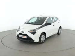 Weiß Gebraucht 2022 Toyota Aygo Business Edition Kleinwagen | 11.040 € (Superpreis)