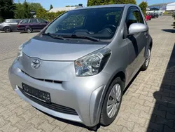 Silber Gebraucht 2010 Toyota iQ Basis Kleinwagen | 3.990 € (Fairer Preis)