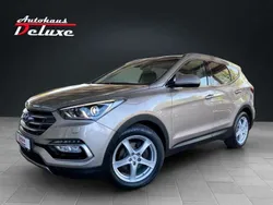Chalk beige / met Gebraucht 2016 Hyundai Santa Fe Premium SUV | 21.900 € (Etwas zu teuer)