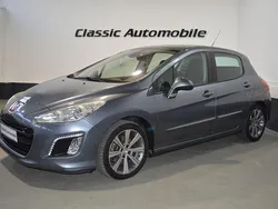 Grau Gebraucht 2011 Peugeot 308 Allure Limousine | 4.400 € (Fairer Preis)