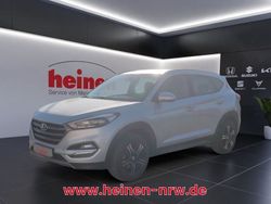 Silber Gebraucht 2017 Hyundai Tucson Advantage SUV | 14.979 € (Fairer Preis)
