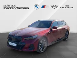 Fire red Gebraucht 2024 BMW i5 M Sport Limousine | 62.809 €