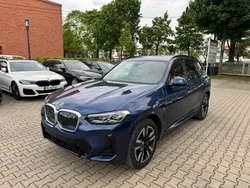 Phytonicblau Gebraucht 2023 BMW iX3 M Sport SUV | 46.449 € (Superpreis)