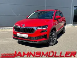 Rot Neu 2025 Skoda Karoq Tour SUV | 35.595 € (Etwas zu teuer)