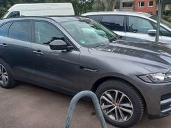 Mid beige Gebraucht 2019 Jaguar F-Pace SUV | 27.900 € (Fairer Preis)