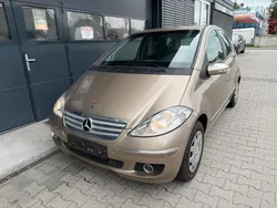 Gold Gebraucht 2005 Mercedes A170 Kleinwagen | 3.999 € (Fairer Preis)