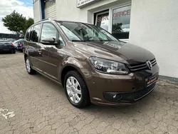 Braun Gebraucht 2013 VW Touran Life Van / Kleinbus | 8.990 € (Superpreis)