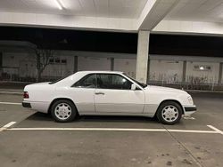 Weiß Gebraucht 1991 Mercedes E300 Sportline Coupé | 11.990 €