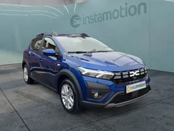 Blau Gebraucht 2024 Dacia Sandero Expression Kleinwagen | 17.780 € (Fairer Preis)