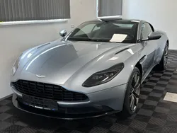 Silber metallic Gebraucht 2018 Aston Martin DB11 Coupé | 136.900 €