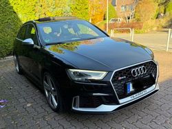 Schwarz Gebraucht 2017 Audi RS3 Ambiente Limousine | 36.500 € (Superpreis)