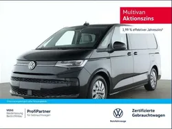 Schwarz Gebraucht 2023 VW Multivan Life Van / Kleinbus | 62.860 € (Teuer)