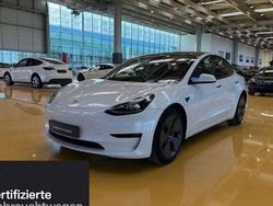 Weiß Gebraucht 2021 Tesla Model 3 Standard Range Limousine | 24.000 € (Fairer Preis)